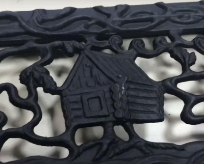 Вентиляционная решётка ЛитКом РВ-1 «Избушка на курьих ножках»